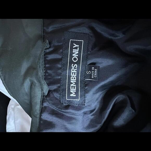 Members Only Puffer Jacket Army Green Size Small - Picture 5 of 6